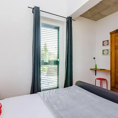 Majkovica - Four Bedroom With Terrace And Swimming Pool * Gromaca